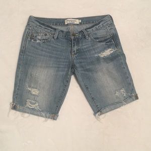 Abercrombie & Fitch Bermuda jean shorts